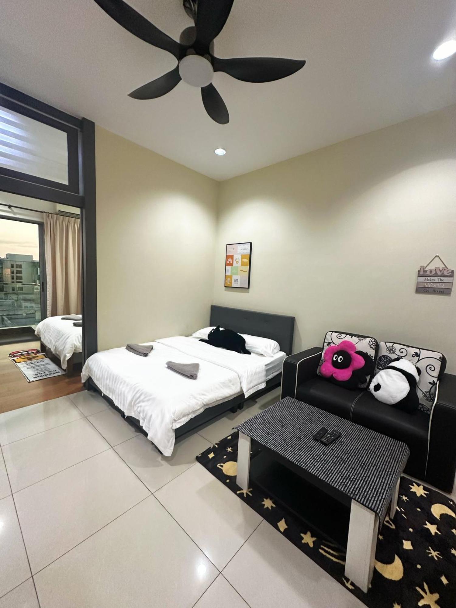 Mari Mari Homestay - Imago The Loft Kota Kinabalu Luaran gambar